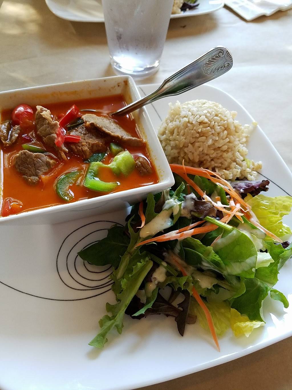 Galanga Thai Fusion | restaurant | 7440 CA-2, West Hollywood, CA 90046, USA | 3238514355 OR +1 323-851-4355