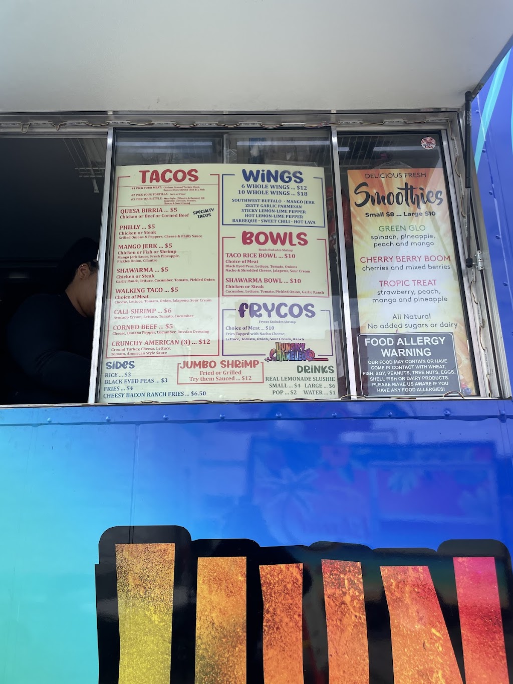 Hungry Chameleon Food Truck | restaurant | 9339 Grand River Ave, Detroit, MI 48204, USA | 3139929500 OR +1 313-992-9500