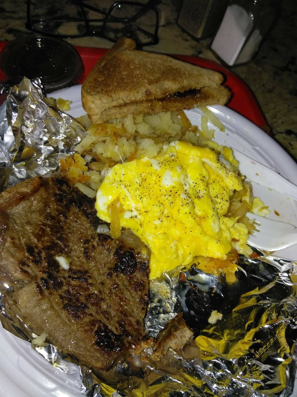 Lous Coney Island | restaurant | 19100 Mound Rd, Detroit, MI 48234, USA | 3138915222 OR +1 313-891-5222