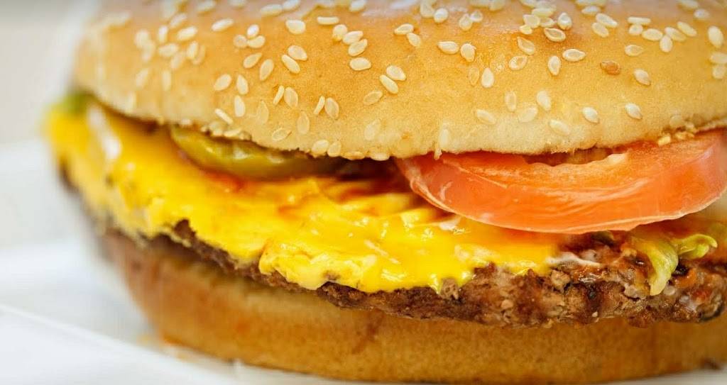 Hardees | restaurant | 5201 Ashley Phosphate Rd, North Charleston, SC 29418, USA | 8437672727 OR +1 843-767-2727