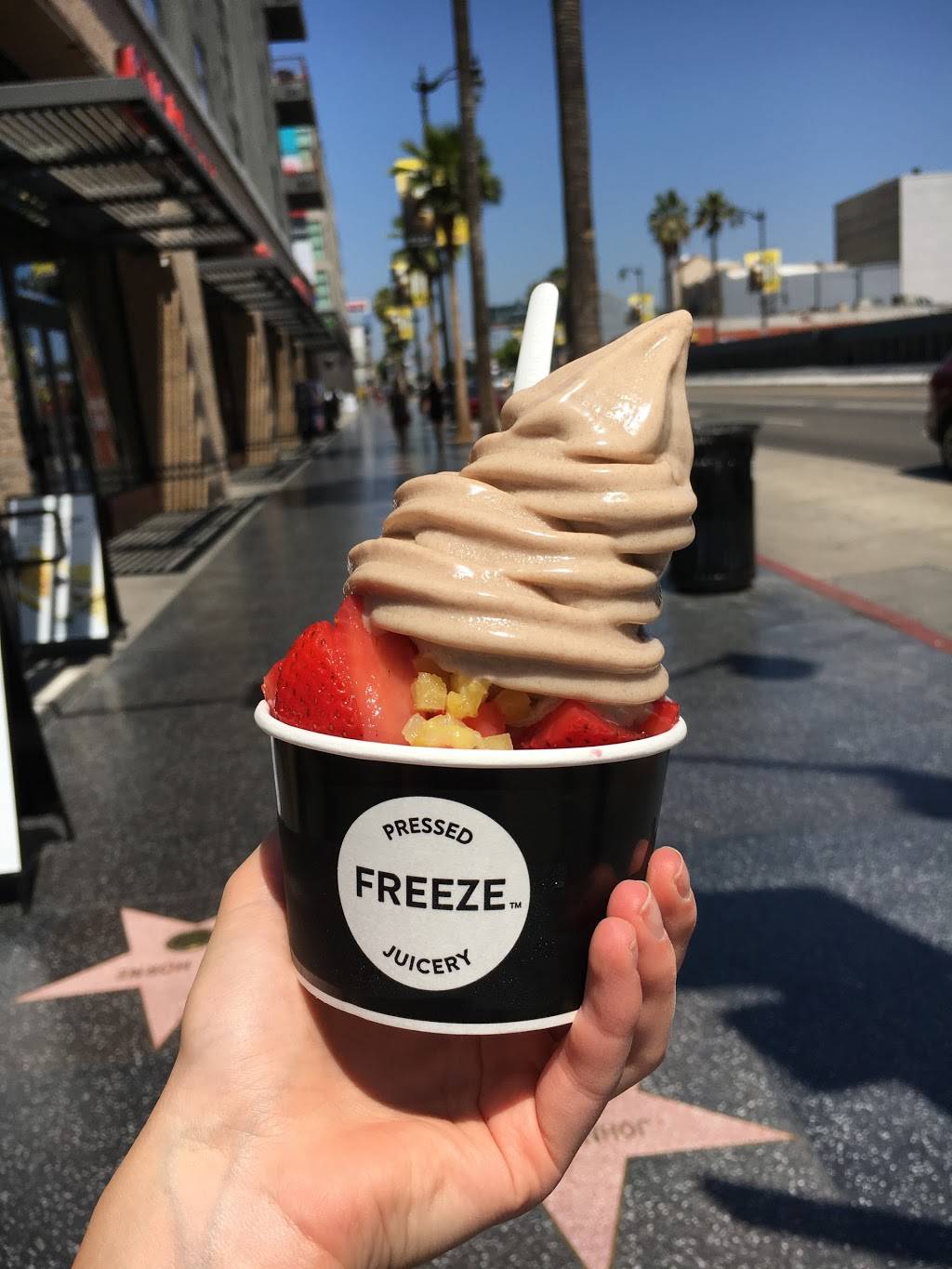 Pressed Juicery | restaurant | 6201 Hollywood Blvd Suite B, Los Angeles, CA 90028, USA | 3239603350 OR +1 323-960-3350