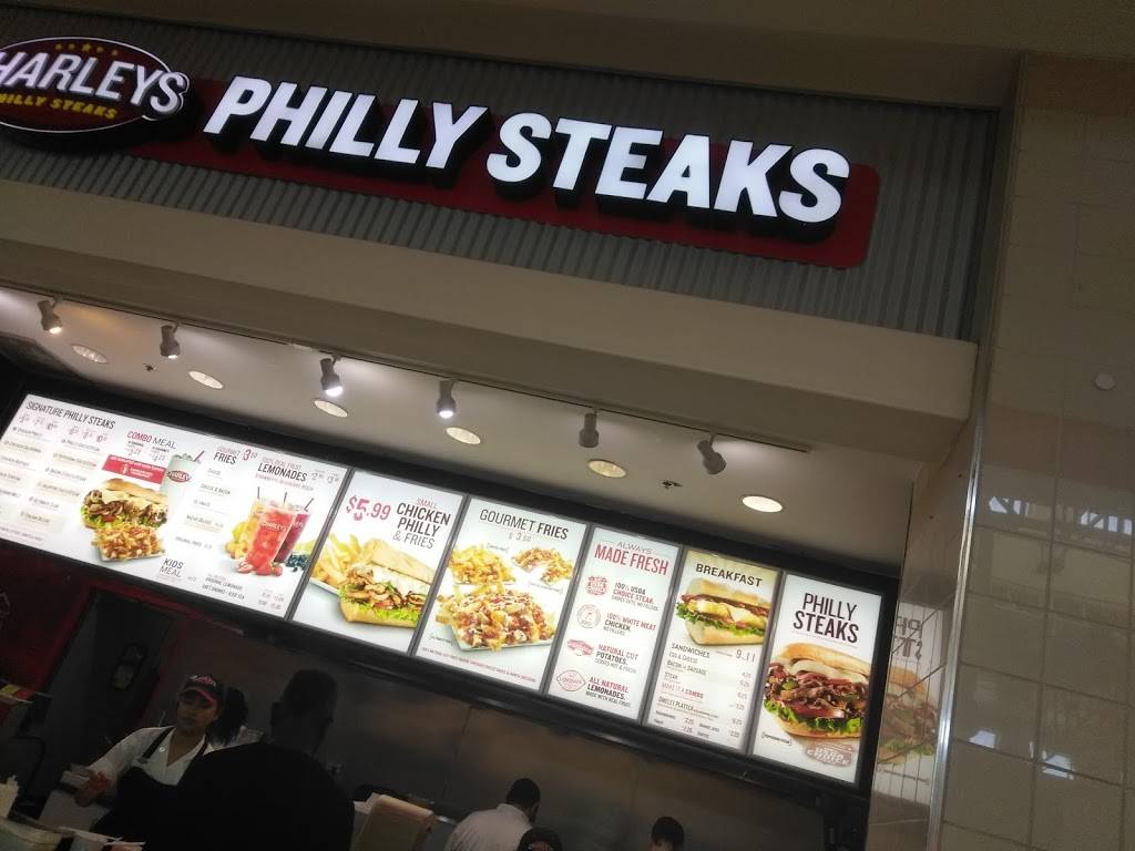 Charleys Philly Steaks | restaurant | 200 Towne Center Cir Ste VC-10, Sanford, FL 32771, USA | 4073248444 OR +1 407-324-8444