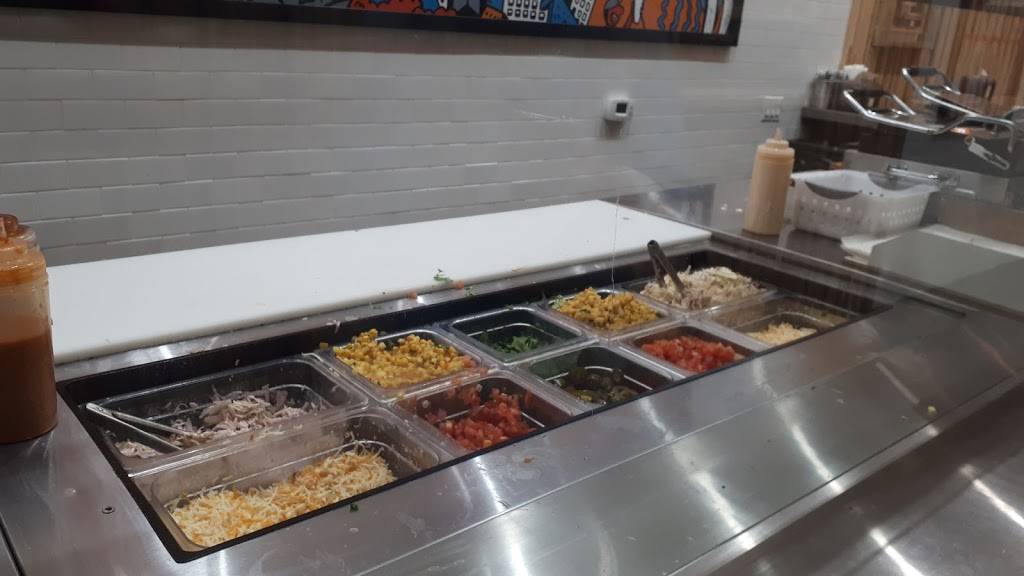 Scotty Bons Caribbean Grill | restaurant | 789 Warden Ave, Scarborough, ON M1L 4C2, Canada | 4167527222 OR +1 416-752-7222