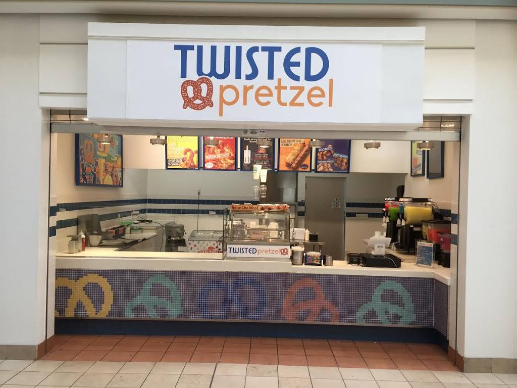 Twisted pretzel | restaurant | 1200 E County Line Rd, Ridgeland, MS 39157, USA | 7695727850 OR +1 769-572-7850