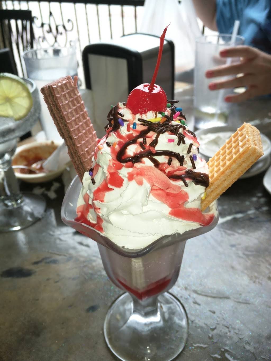 Fogatas | restaurant | 1010 Murfreesboro Rd, Franklin, TN 37064, USA | 6152243686 OR +1 615-224-3686