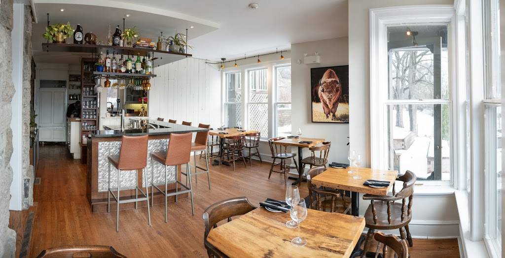 Almonte Riverside Inn & Almonte Lobby Bar | restaurant | 81 Queen St, Almonte, ON K0A 1A0, Canada | 6134612745 OR +1 613-461-2745