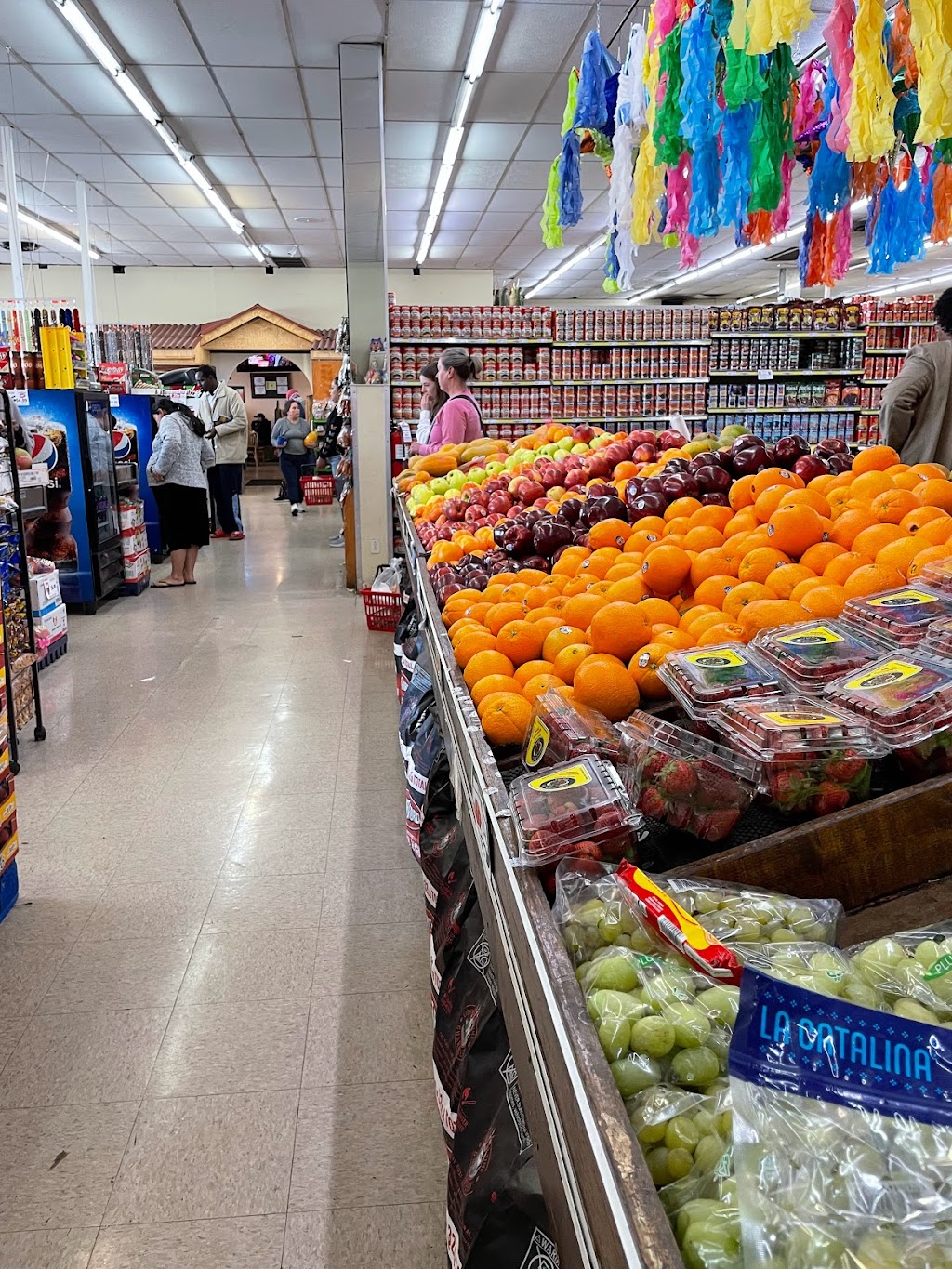 La Mega Michoacana Mexican Market | restaurant | 2175 Morse Rd, Columbus, OH 43229, USA | 6144714500 OR +1 614-471-4500