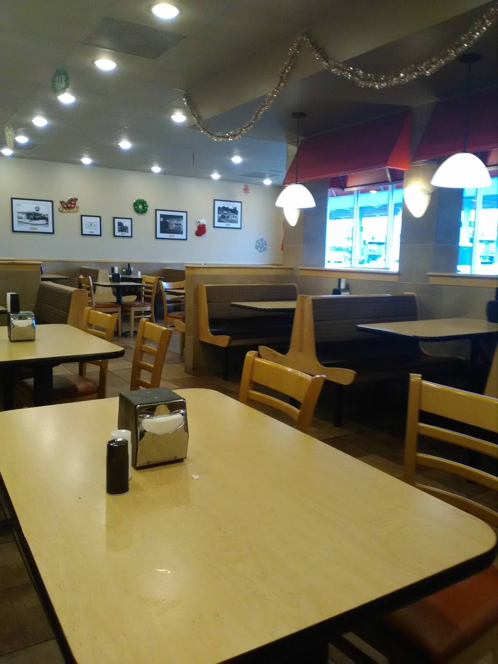 Dairy Queen Store | restaurant | 7115 US Hwy 87 E, China Grove, TX 78263, USA | 2106484932 OR +1 210-648-4932