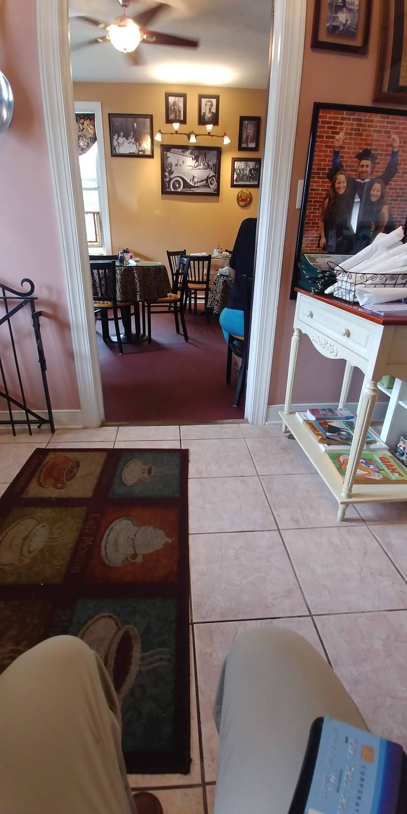 Chatter Box Cafe | cafe | 254 W Main St, Hummelstown, PA 17036, USA | 7175661445 OR +1 717-566-1445