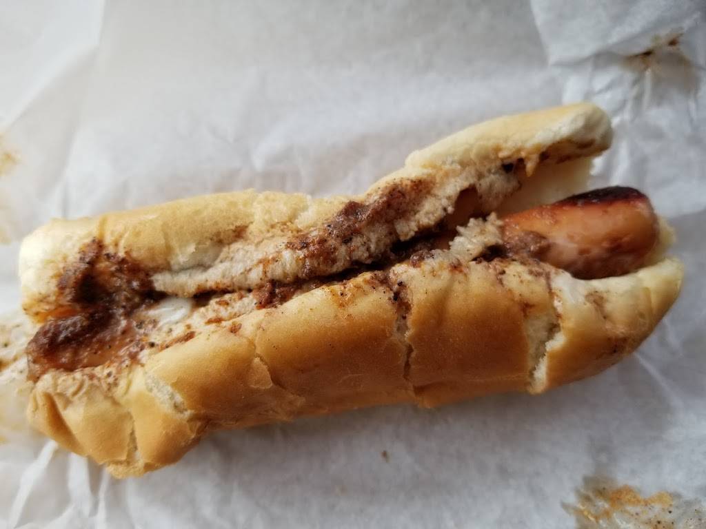 Abes Hot Dogs | restaurant | 210 Barney St, Wilkes-Barre, PA 18702, USA | 5708259213 OR +1 570-825-9213