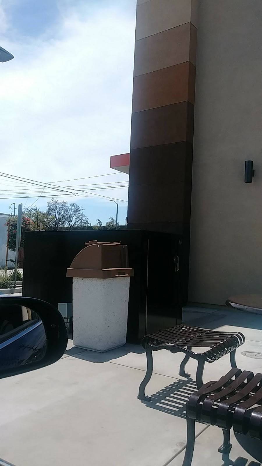 Dunkin | cafe | 1326 W Anaheim St, Wilmington, CA 90744, USA | 4242872119 OR +1 424-287-2119