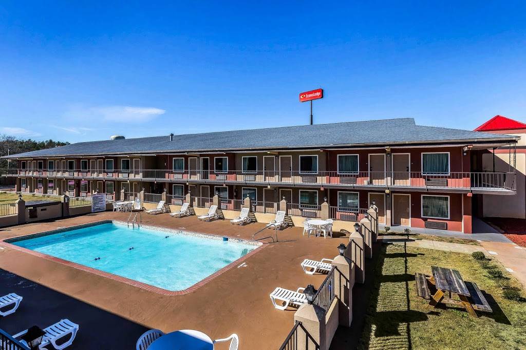 Econo Lodge | restaurant | 13705 Jones St, Lavonia, GA 30553, USA | 7064605888 OR +1 706-460-5888