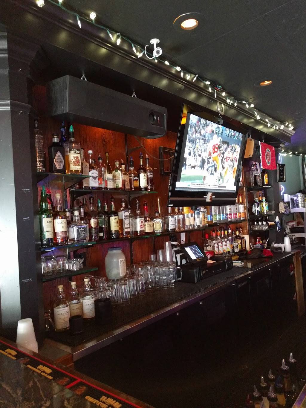 Spitfires on State | restaurant | 5018 W State St, Milwaukee, WI 53208, USA | 4147775060 OR +1 414-777-5060