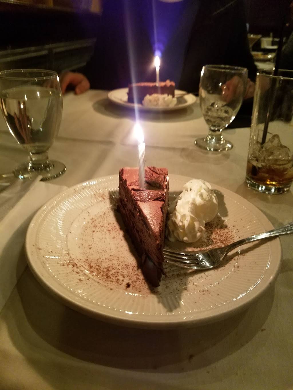 Petrillos Italian Kitchen | restaurant | 6 Foster St, Peabody, MA 01960, USA | 9789775330 OR +1 978-977-5330