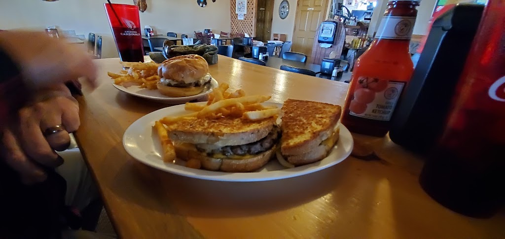 Silver Dollar Chuck Wagon | restaurant | 12907 Oatman-Topock Hwy, Topock, AZ 86436, USA | 9287689921 OR +1 928-768-9921