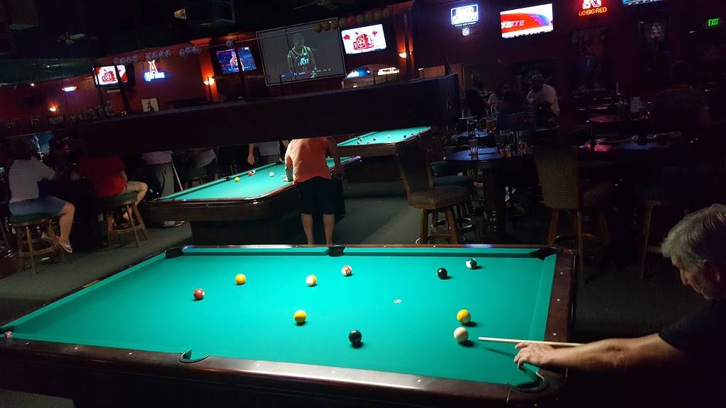 Danny Ks Billiards & Sports Bar | restaurant | 1096 N Main St, Orange, CA 92867, USA | 7147719706 OR +1 714-771-9706