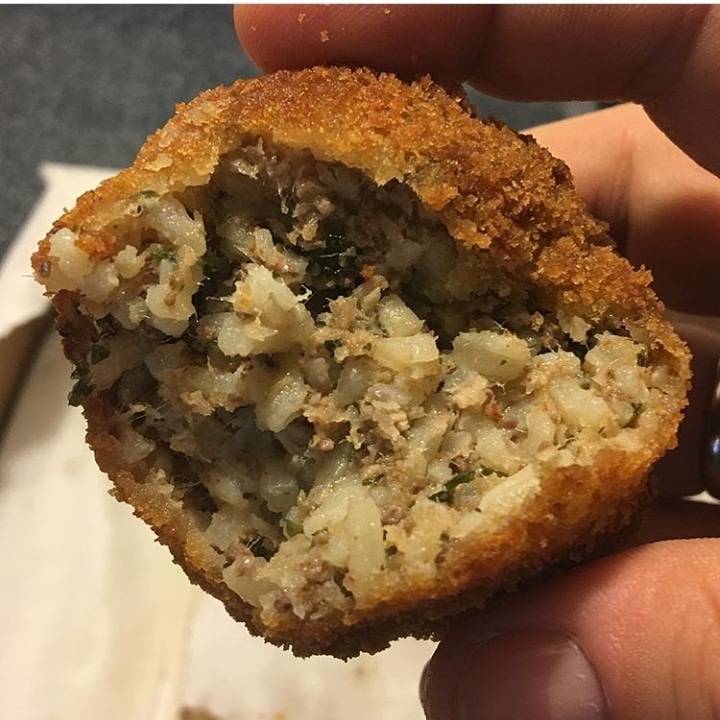 The ErThang Shack | restaurant | 9715 N Sam Houston Pkwy E, Humble, TX 77396, USA | 7138357133 OR +1 713-835-7133