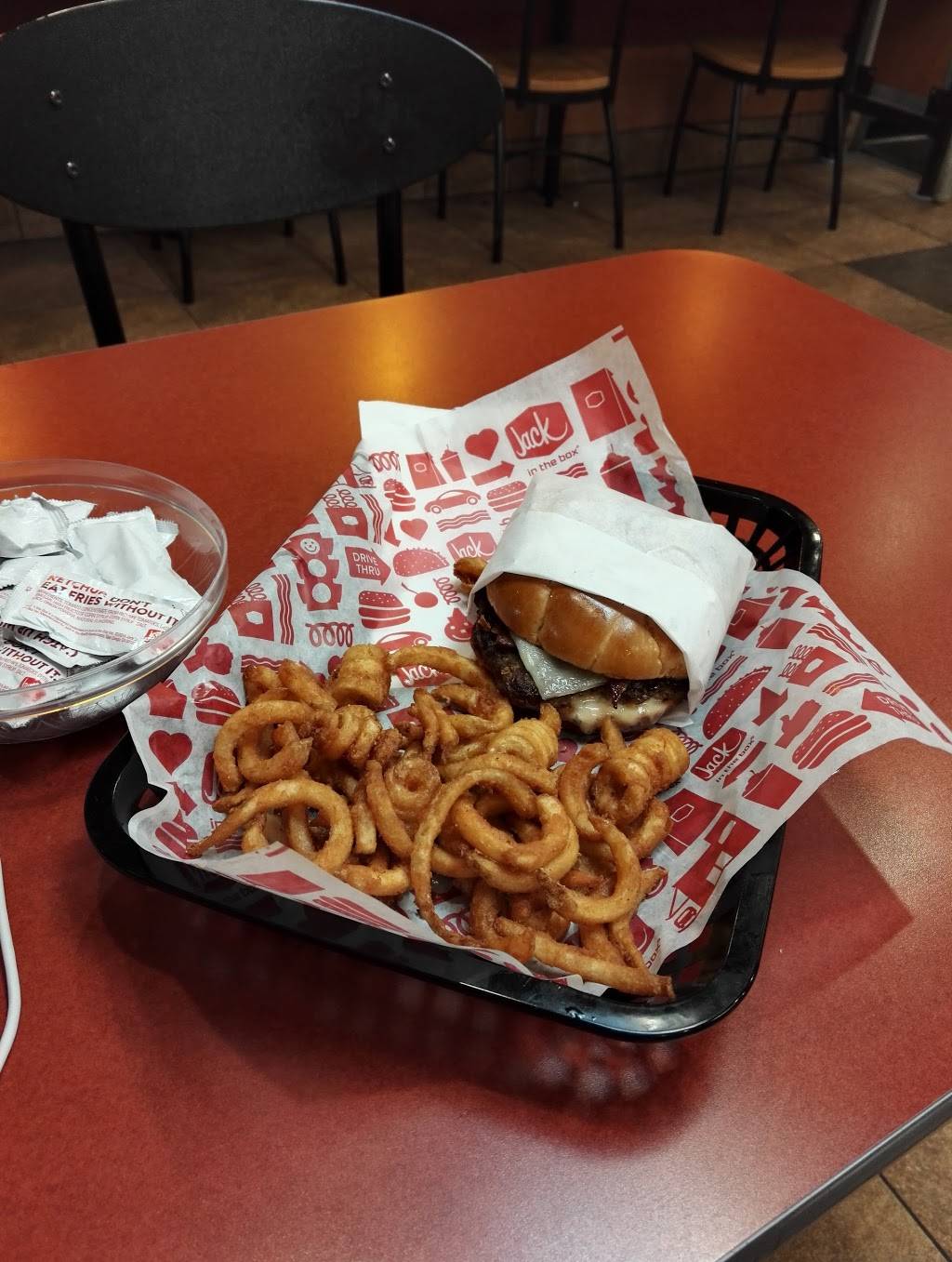 Jack in the Box | restaurant | 4308 Texas Ave, La Marque, TX 77568, USA | 4099352252 OR +1 409-935-2252