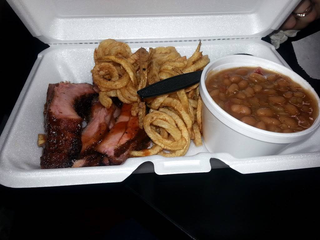 Big Es BBQ | restaurant | 714 1st St, Kennett, MO 63857, USA | 5738888988 OR +1 573-888-8988