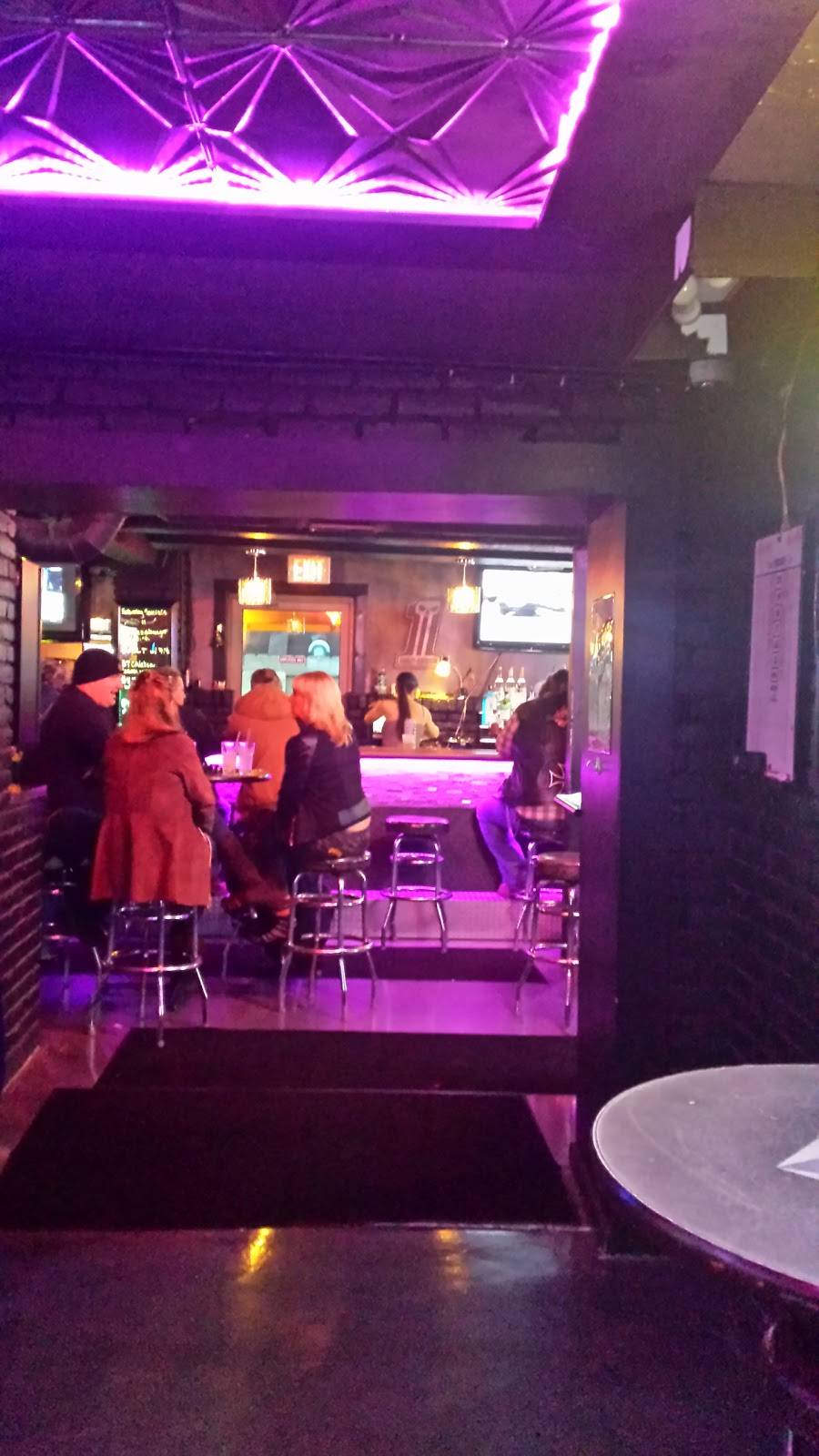 Diamondback Bar & Grill | night club | 34471 Vine St, Eastlake, OH 44095, USA | 4409751712 OR +1 440-975-1712