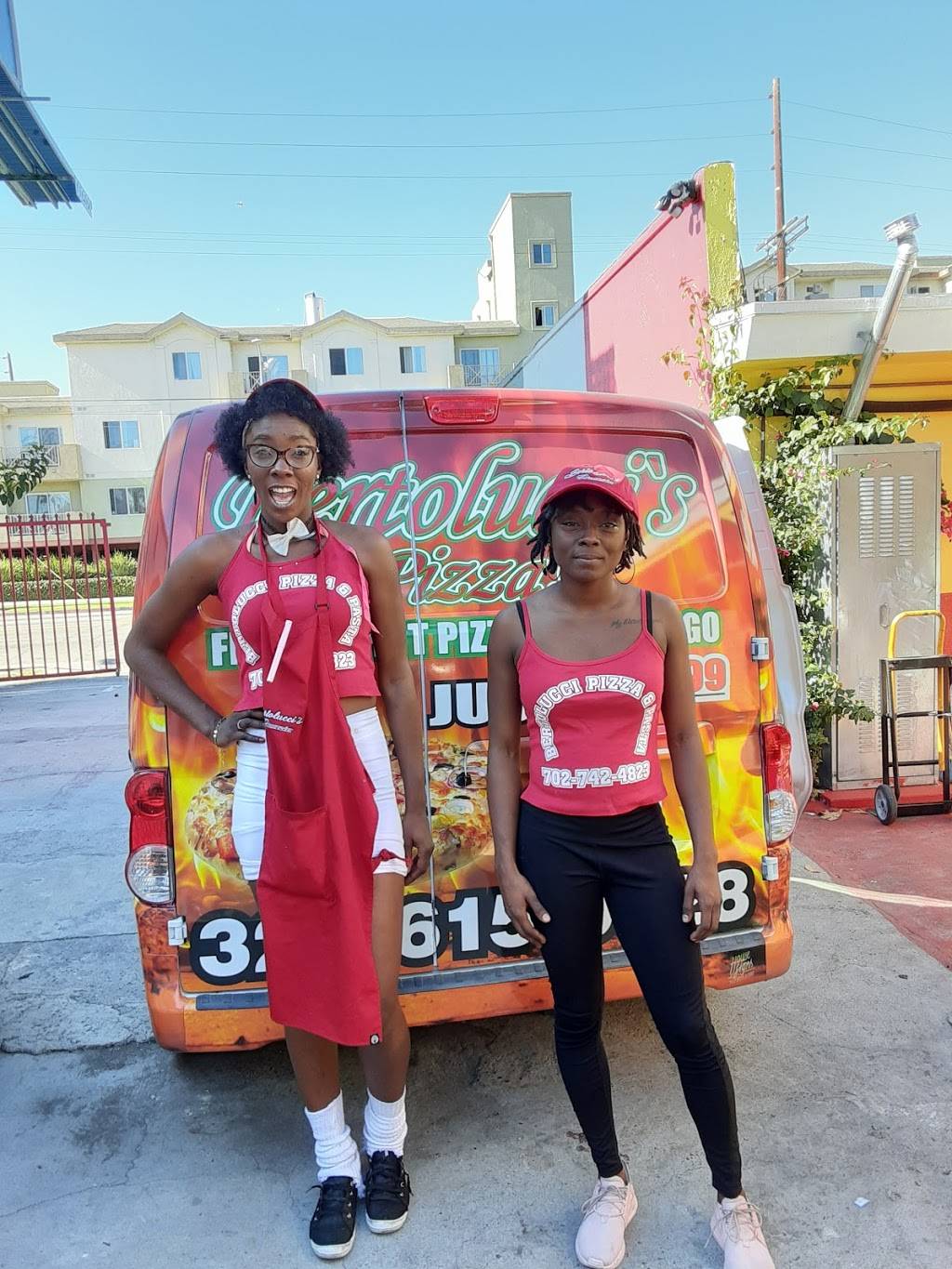 Bertoluccis Pizzas | restaurant | 11916 S Figueroa St, Los Angeles, CA 90061, USA | 3236150028 OR +1 323-615-0028