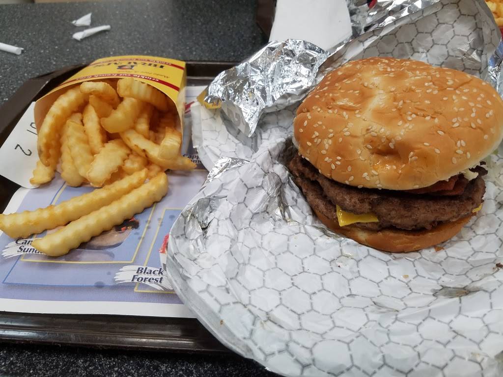 Braums Ice Cream & Burger Restaurant | restaurant | 720 E Pleasant Run Rd, DeSoto, TX 75115, USA | 9722233150 OR +1 972-223-3150