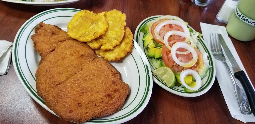 Arepas Y Mucho Mas | restaurant | 14431 Country Walk Dr, Miami, FL 33186, USA | 3052532133 OR +1 305-253-2133