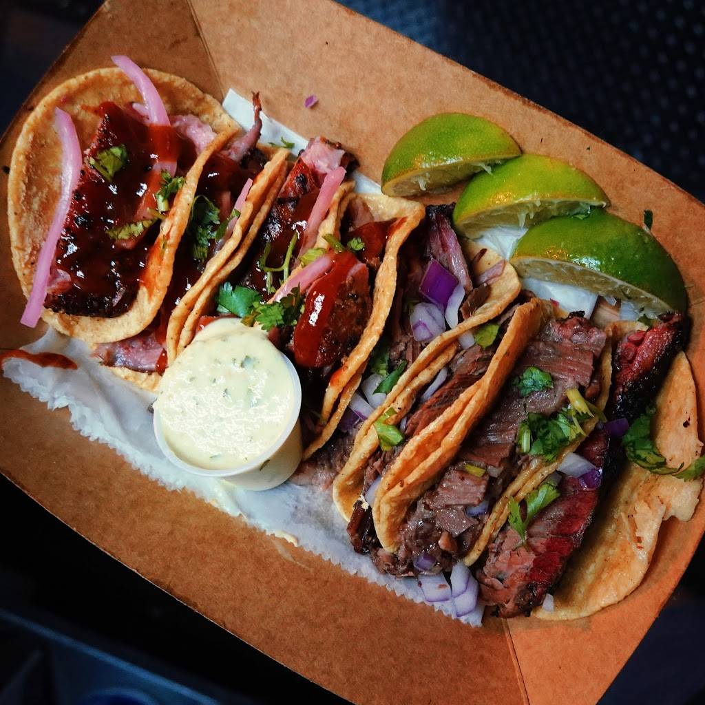 Holy Smoke BBQ & TaquItos | restaurant | 4130 Broadway, San Antonio, TX 78209, USA | 2105502426 OR +1 210-550-2426