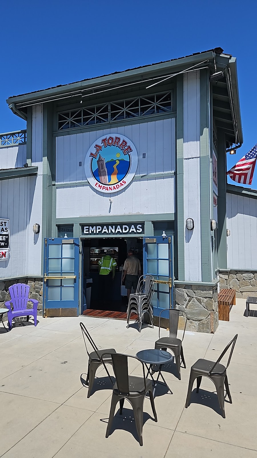 La Torre Empanadas | restaurant | 620 Pacific Coast Hwy, Seal Beach, CA 90740, USA | 5623574141 OR +1 562-357-4141