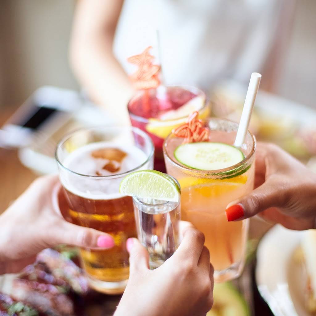 Lolos Surf Cantina | restaurant | 161 Ocean Dr, Miami Beach, FL 33139, USA | 3057356973 OR +1 305-735-6973