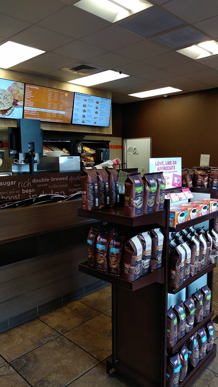 Dunkin Donuts | cafe | 3920 Ulmerton Rd, Clearwater, FL 33762, USA | 7274406739 OR +1 727-440-6739