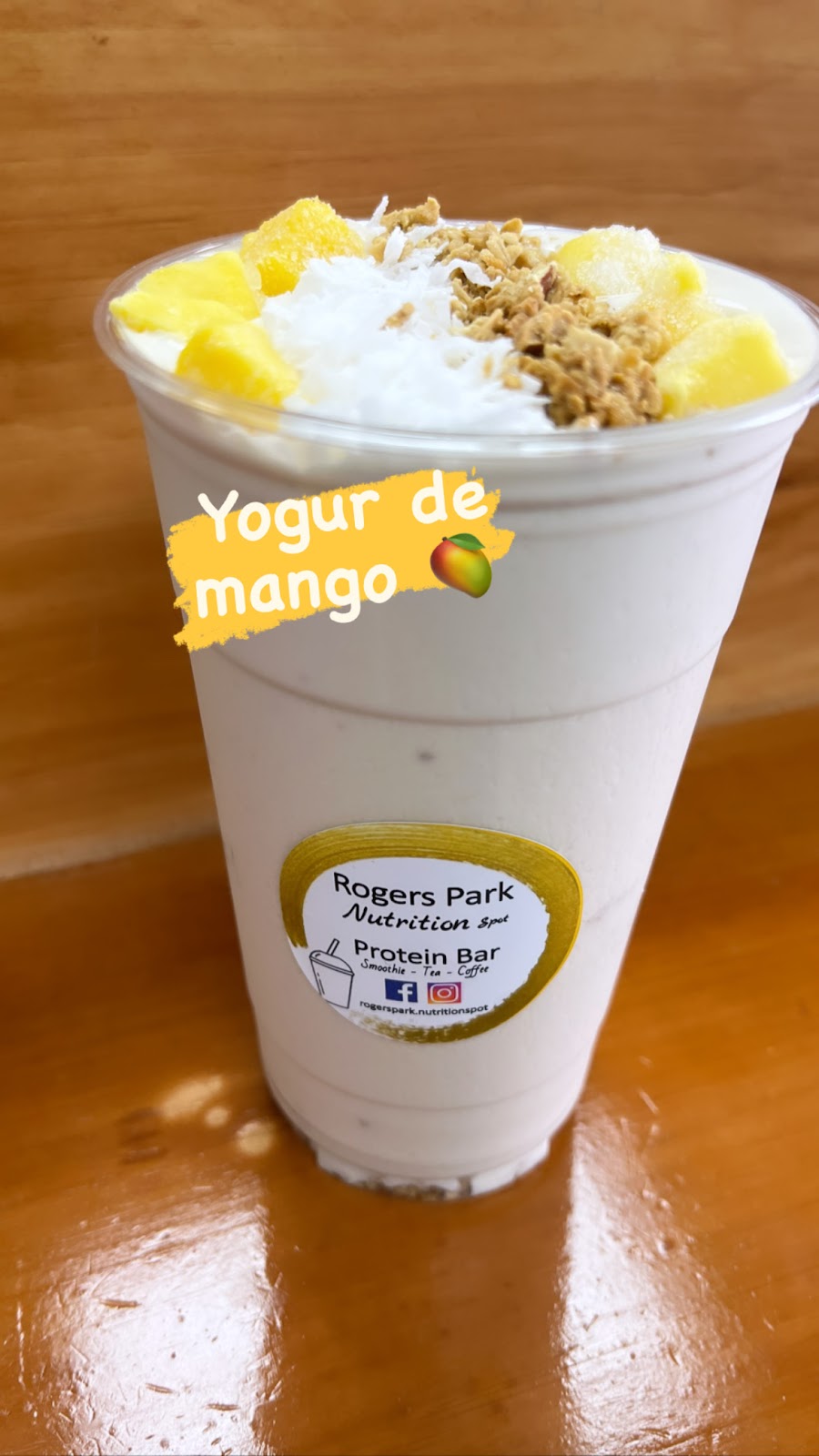 Rogers Park Nutrition Spot | restaurant | 7411 N Clark St, Chicago, IL 60626, USA | 7734129875 OR +1 773-412-9875