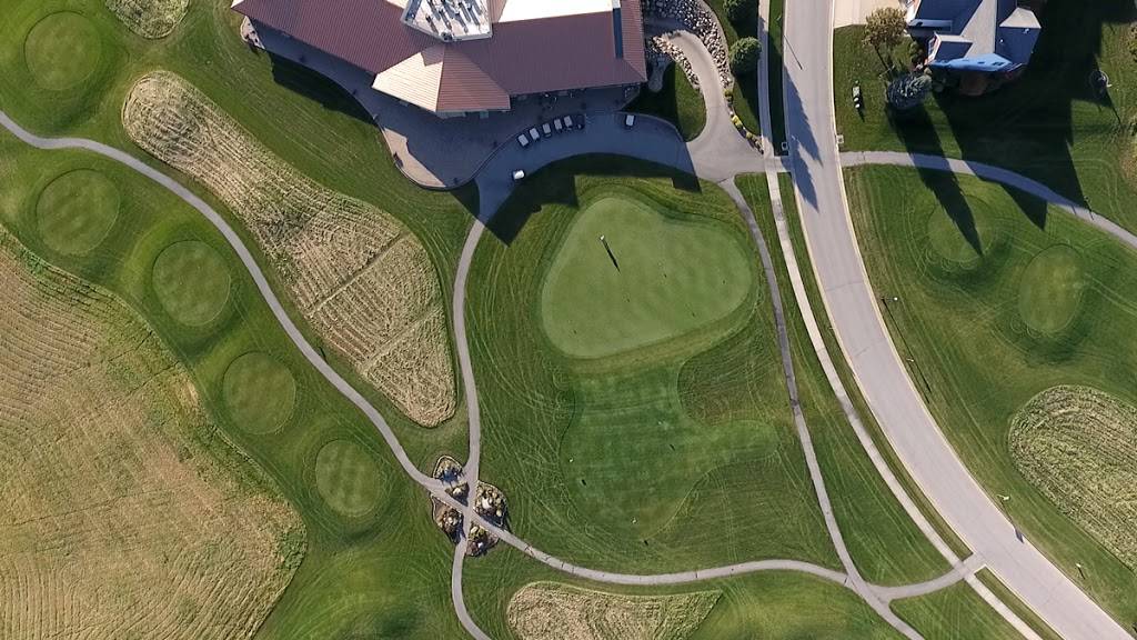 Prairie Links Golf Course & Event Center | restaurant | 19 Eagle Ridge Dr, Waverly, IA 50677, USA | 3192427675 OR +1 319-242-7675