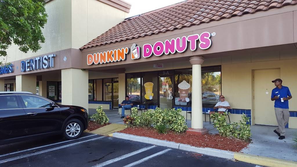 Dunkin | bakery | 4801 Linton Blvd A-9, Delray Beach, FL 33445, USA | 5614992242 OR +1 561-499-2242