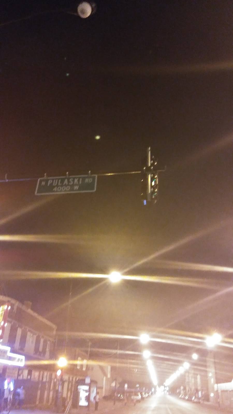 D Js Gyros | meal takeaway | 1161 N Pulaski Rd, Chicago, IL 60651, USA | 7732765600 OR +1 773-276-5600