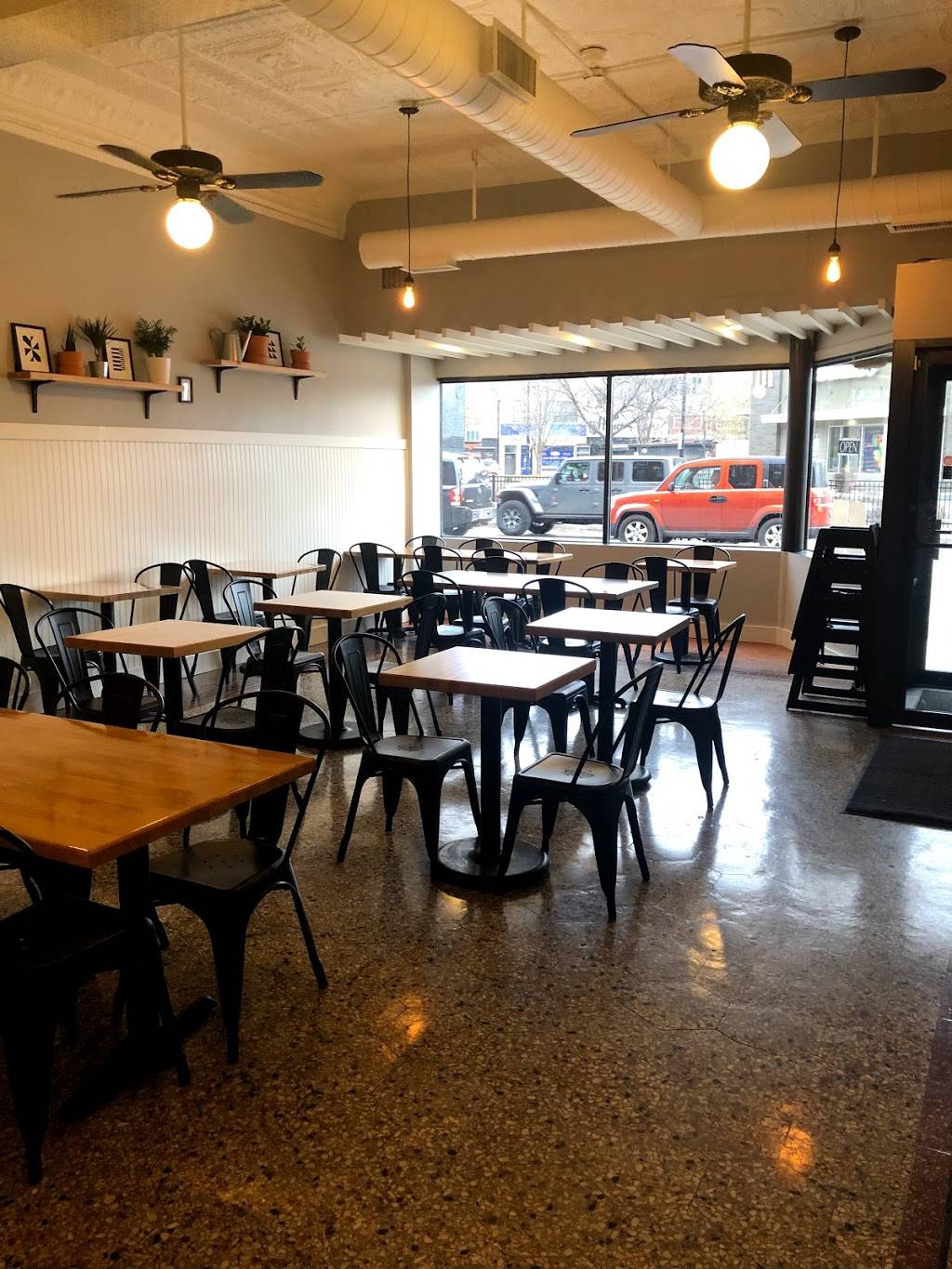 J.T.’s Genuine Sandwich Shop | restaurant | 3970 N Elston Ave, Chicago, IL 60618, USA | 7737547729 OR +1 773-754-7729