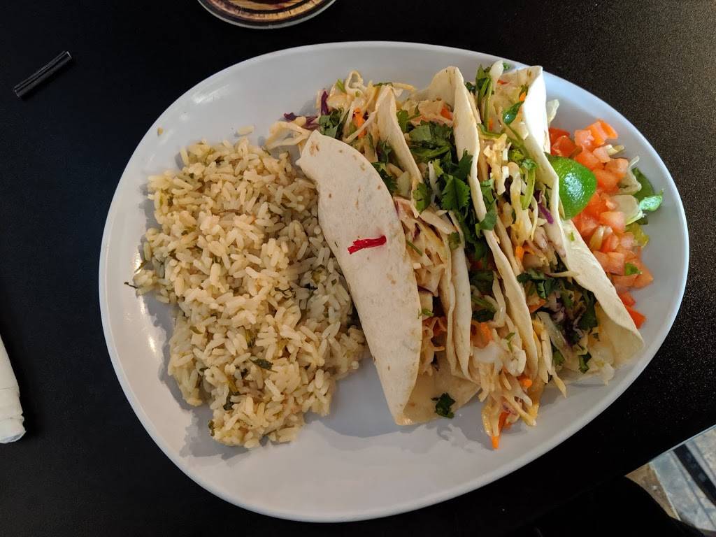 Barrel House | restaurant | 1321 5th Ave, Moline, IL 61265, USA | 3095171973 OR +1 309-517-1973