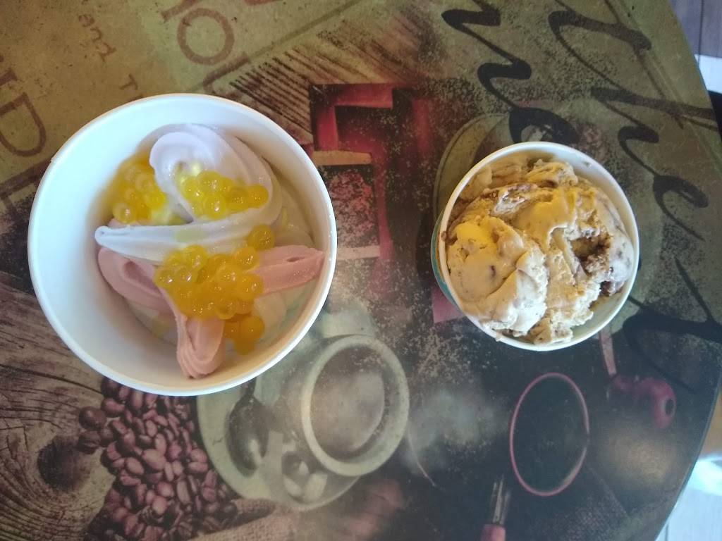 Red Mango | restaurant | 1201 State St Suite 400 Suite 400, Richardson, TX 75082, USA | 9722310888 OR +1 972-231-0888