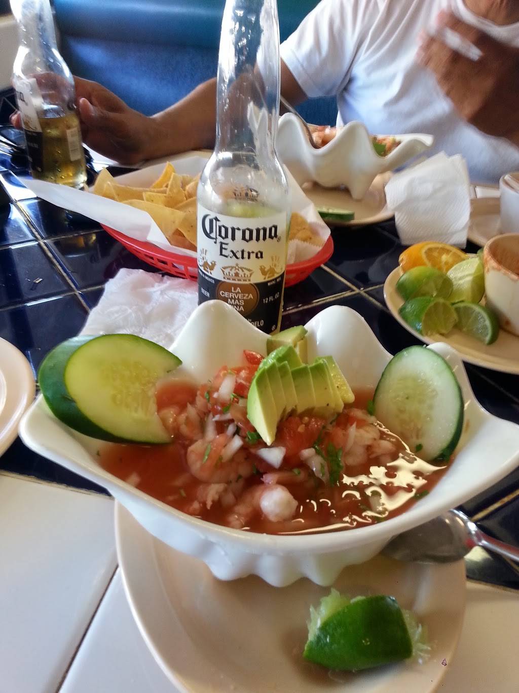 Mariscos Colima | restaurant | 11314 Vanowen St, North Hollywood, CA 91605, USA | 8184870880 OR +1 818-487-0880