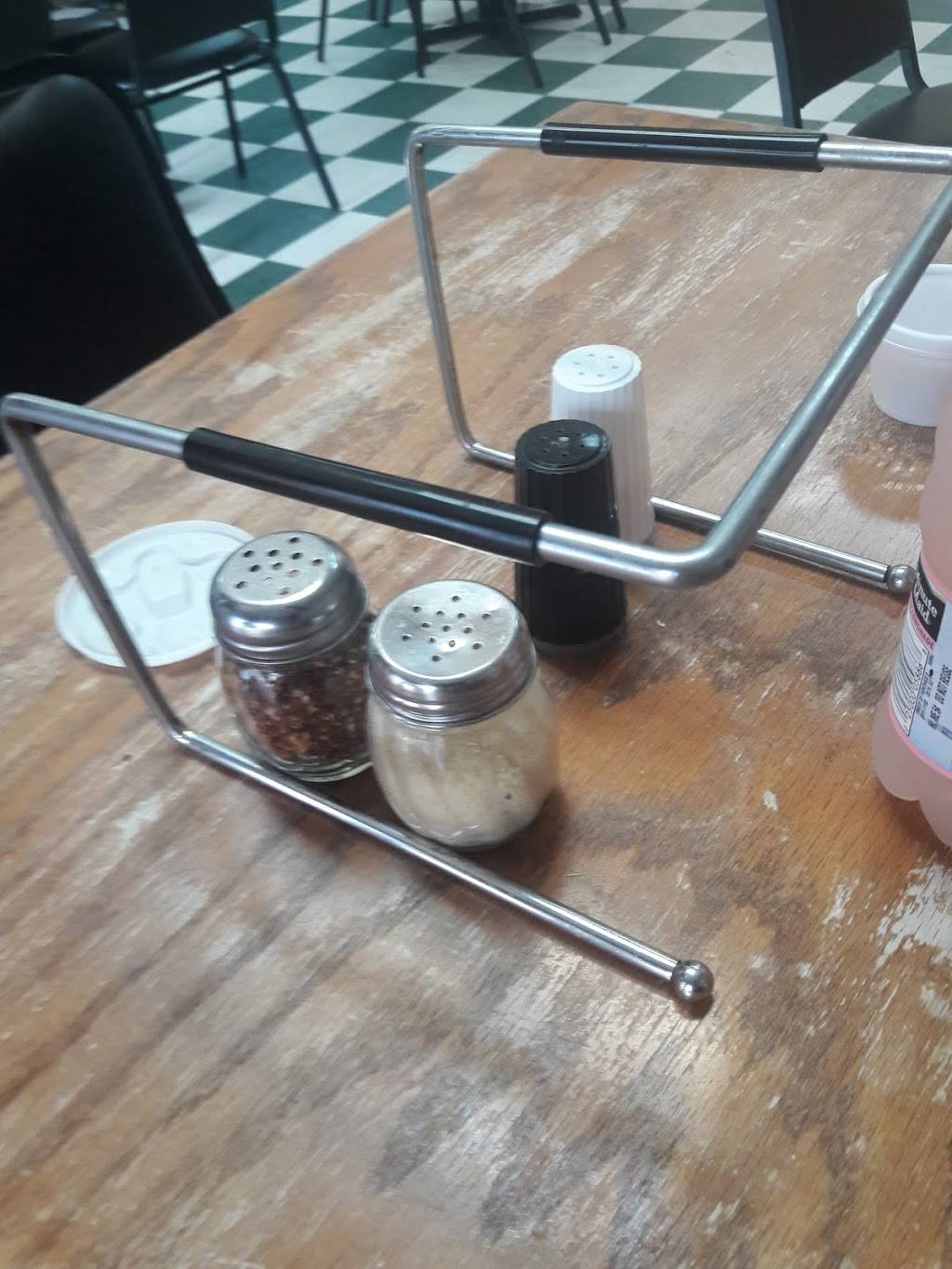 Pizza Pro | restaurant | 18 S Court St, Alamo, TN 38001, USA | 7316963575 OR +1 731-696-3575