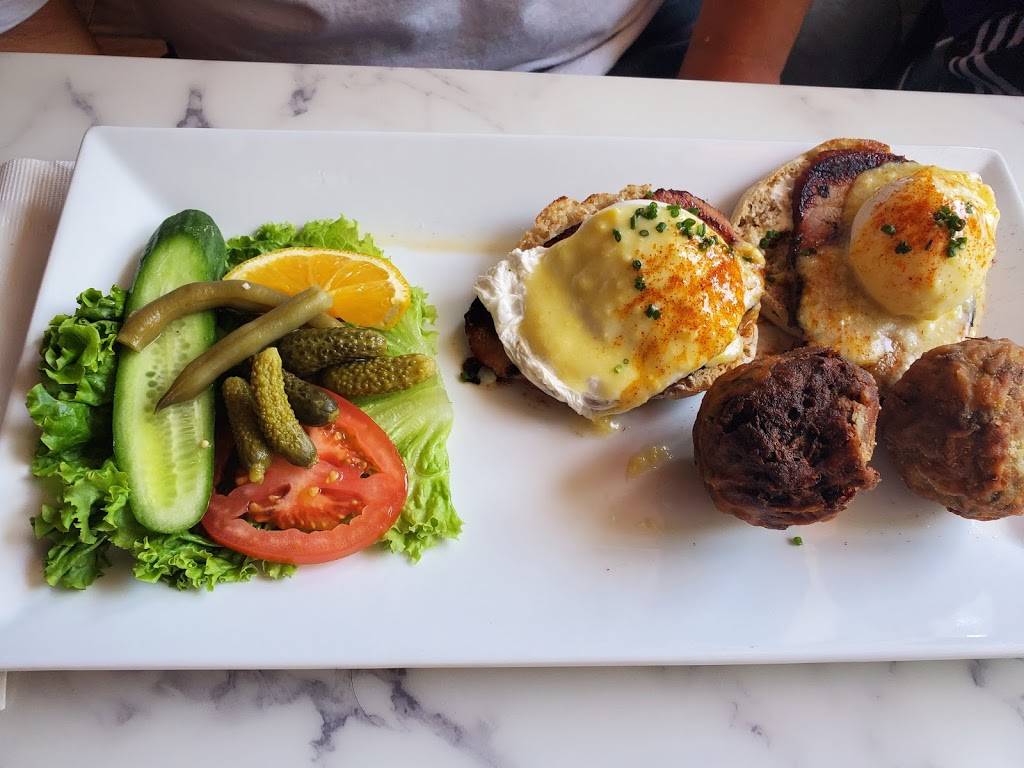 Blue Daisy | cafe | 609 Broadway, Santa Monica, CA 90401, USA | 3103959777 OR +1 310-395-9777