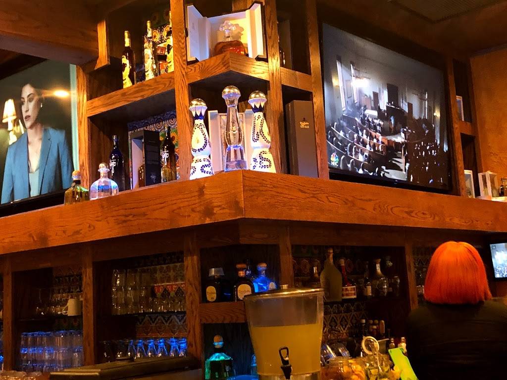 La Parrilla | restaurant | 94 Pavilion Pkwy, Fayetteville, GA 30214, USA | 7707165886 OR +1 770-716-5886