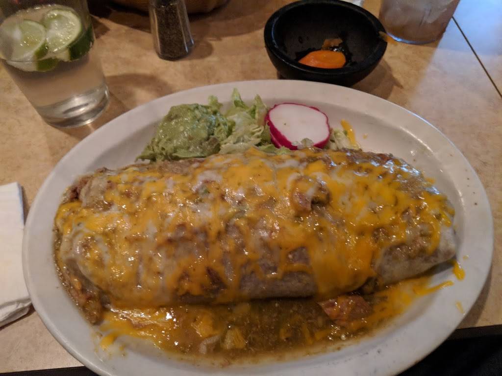 Flamingos Mexican Grill | restaurant | 25342 McIntyre St, Laguna Hills, CA 92653, USA | 9497683811 OR +1 949-768-3811