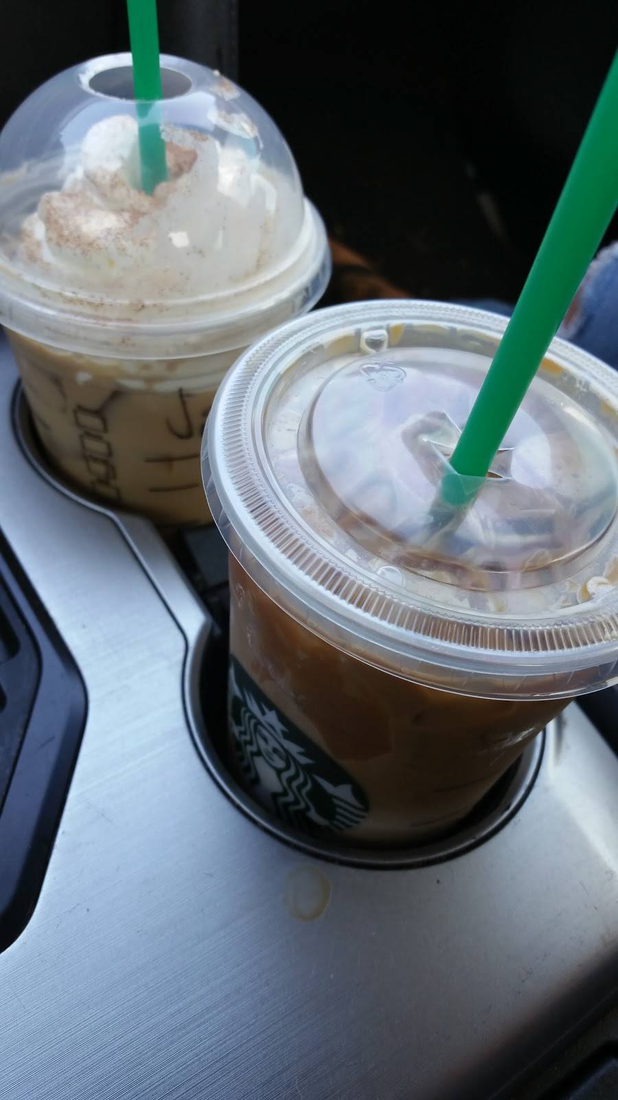 Starbucks | cafe | 302 W El Norte Pkwy, Escondido, CA 92026, USA | 7604846929 OR +1 760-484-6929