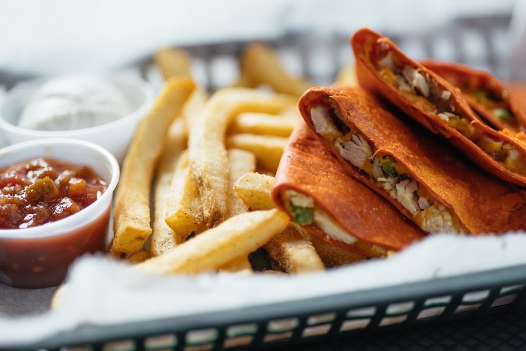 Beyond The Edge | restaurant | 112 S 11th St, Nashville, TN 37206, USA | 6152263343 OR +1 615-226-3343