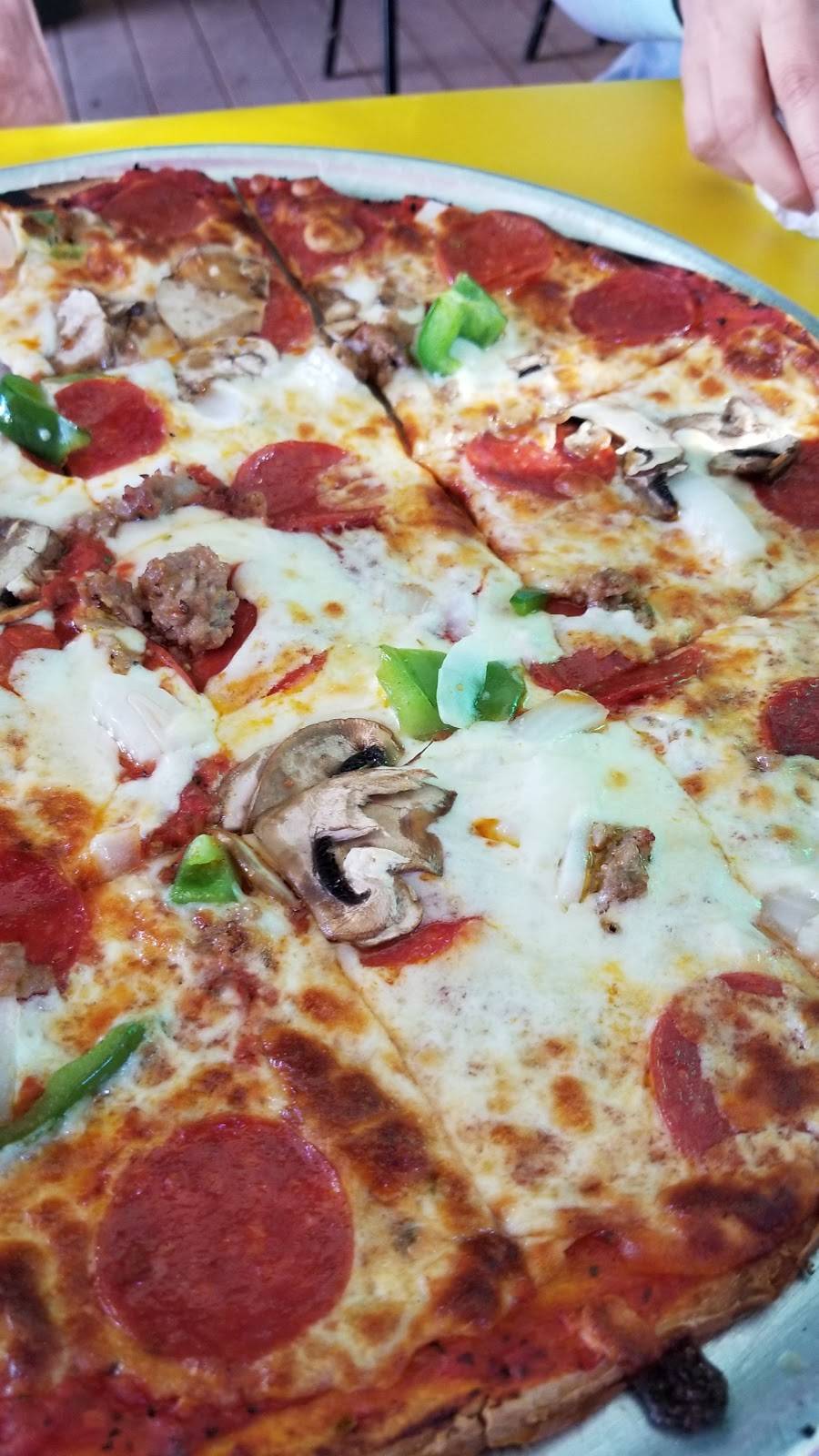 Venezia Pizza Restaurant | restaurant | 306 Kalamazoo St, South Haven, MI 49090, USA | 2696378505 OR +1 269-637-8505