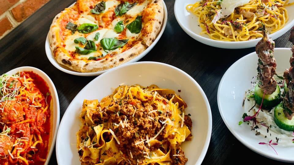 Leocis Mercato Italiano | restaurant | 5500 Abercorn St #36, Savannah, GA 31405, USA | 9127774911 OR +1 912-777-4911