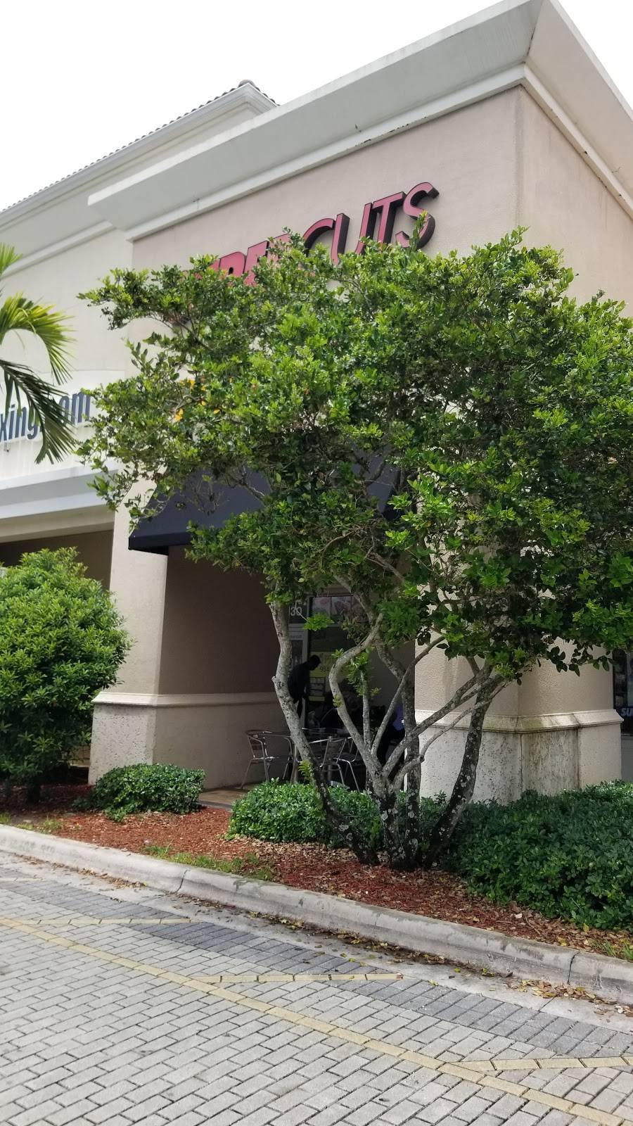 Pita and Hot Grill | restaurant | 12130 Miramar Pkwy, Miramar, FL 33025, USA | 9543627637 OR +1 954-362-7637