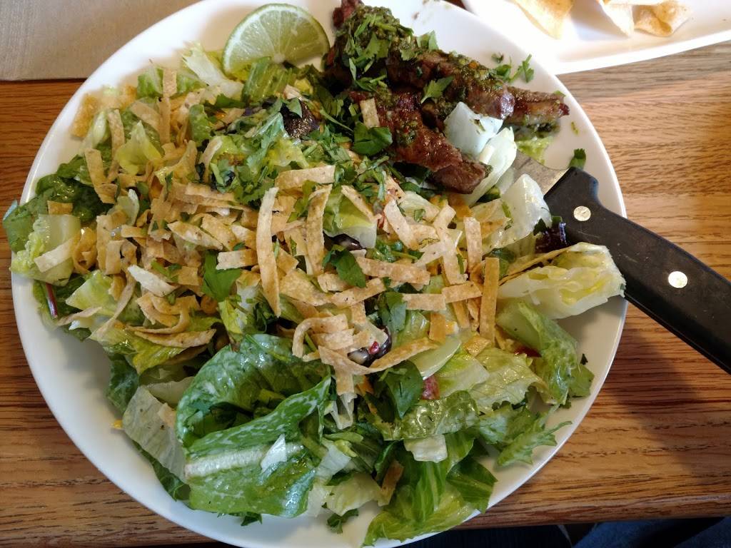 Applebees Grill + Bar | restaurant | 718 Perry Ave, Big Rapids, MI 49307, USA | 2317967429 OR +1 231-796-7429