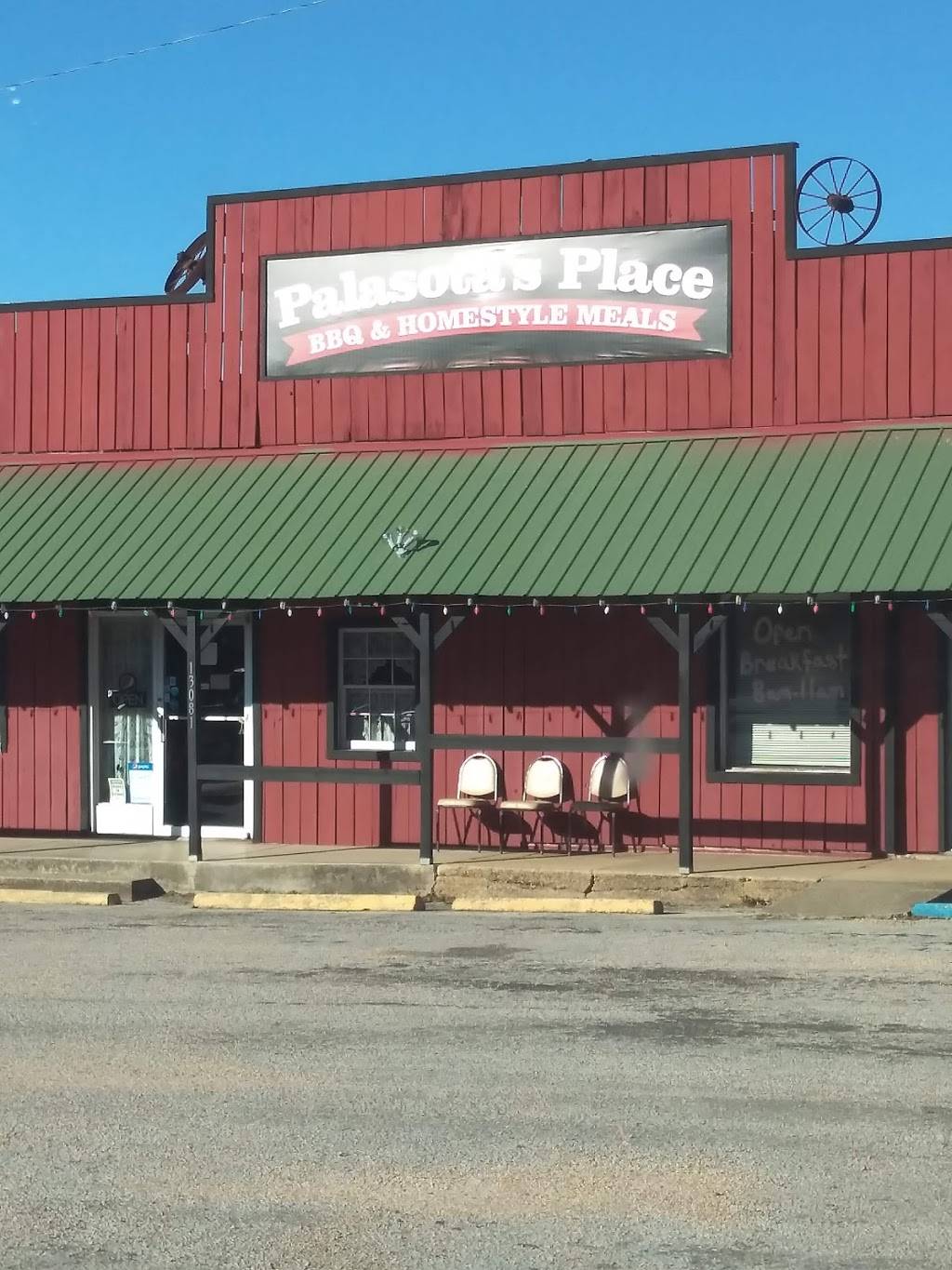 Palasotas Place | restaurant | 13081 US-54, Macks Creek, MO 65786, USA | 5733639937 OR +1 573-363-9937